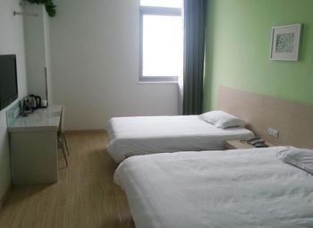 Motel 168 Shanghai Pudong Huinan Metro Station Tesco Екстериор снимка